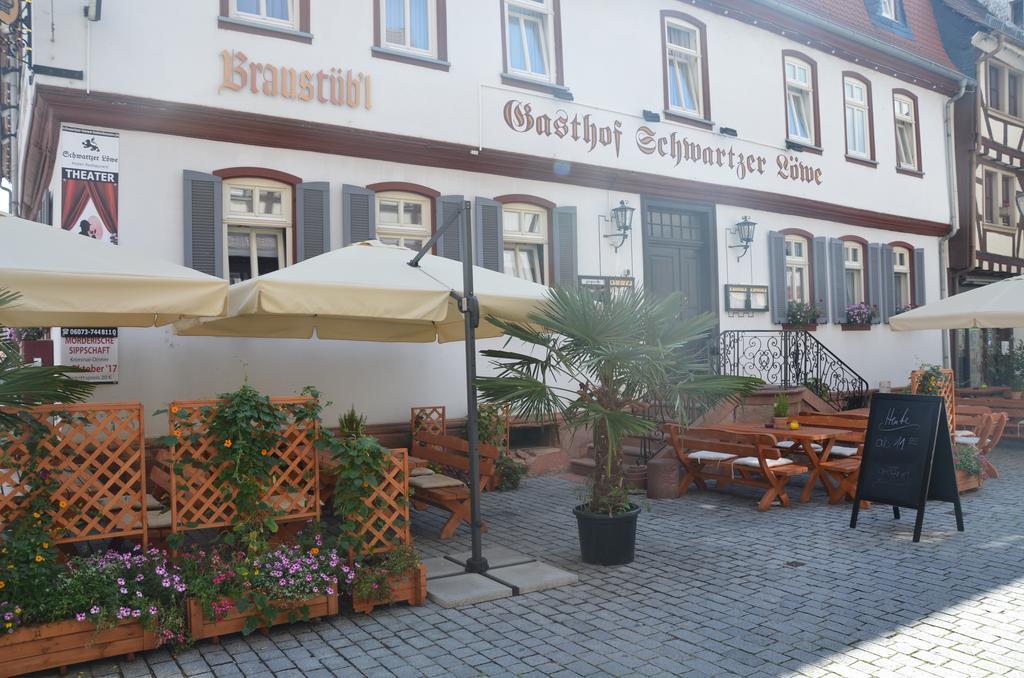 Hotel Schwartzer Loewe Babenhausen  Bagian luar foto